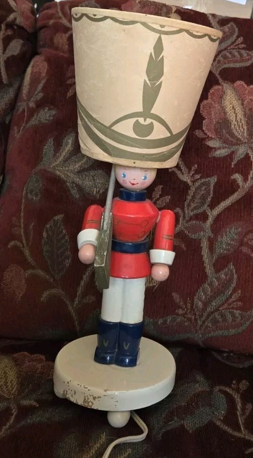 Vtg MCM Adorable Wooden Toy Soldier Bedside Lamp W Orig Shade Works