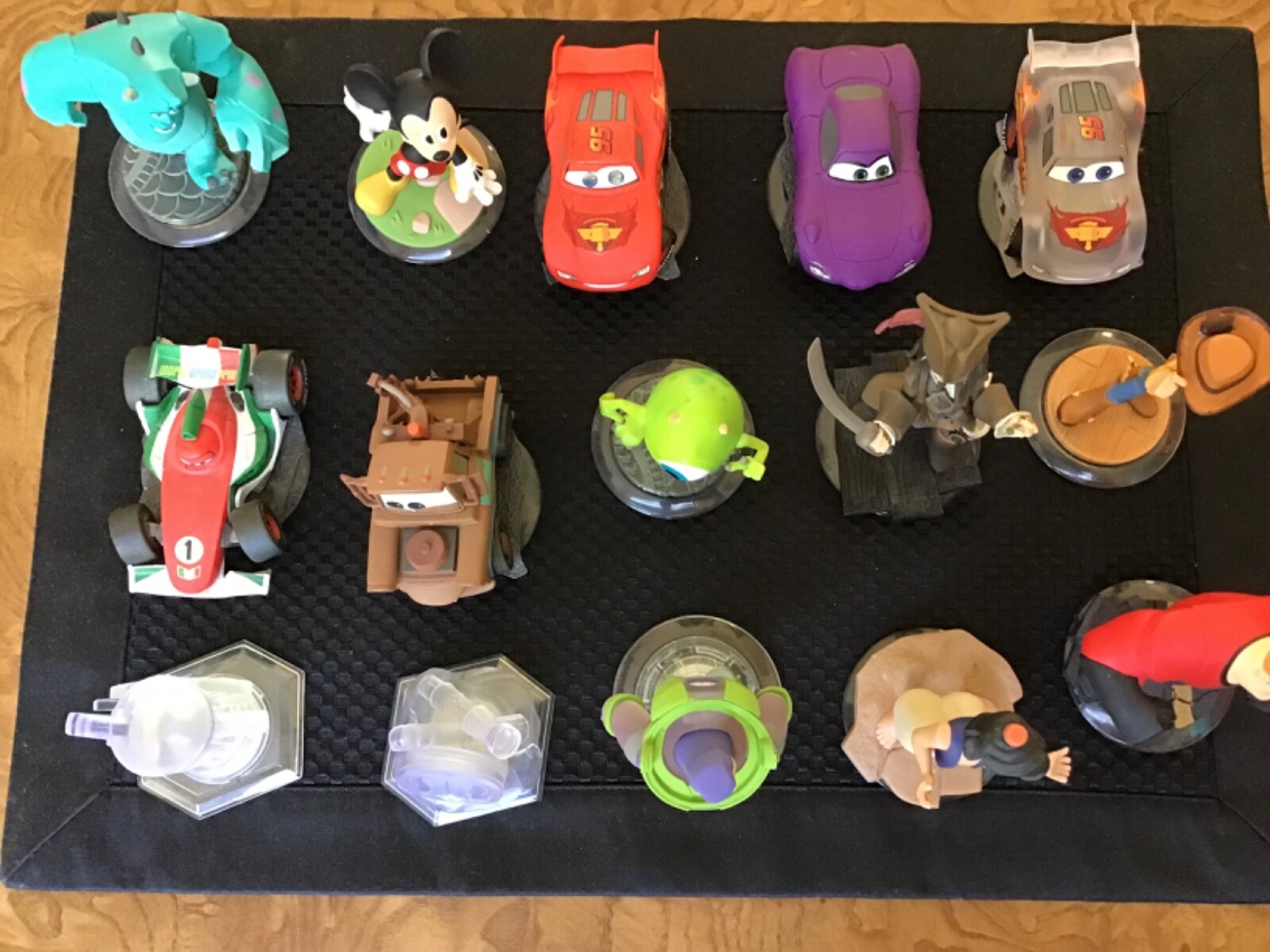 Disney Infinity Figurines 15 Pieces