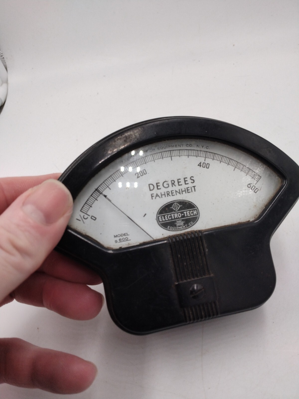 Simpson Degrees Fahrenheit Gauge Electro-tech Model S 600