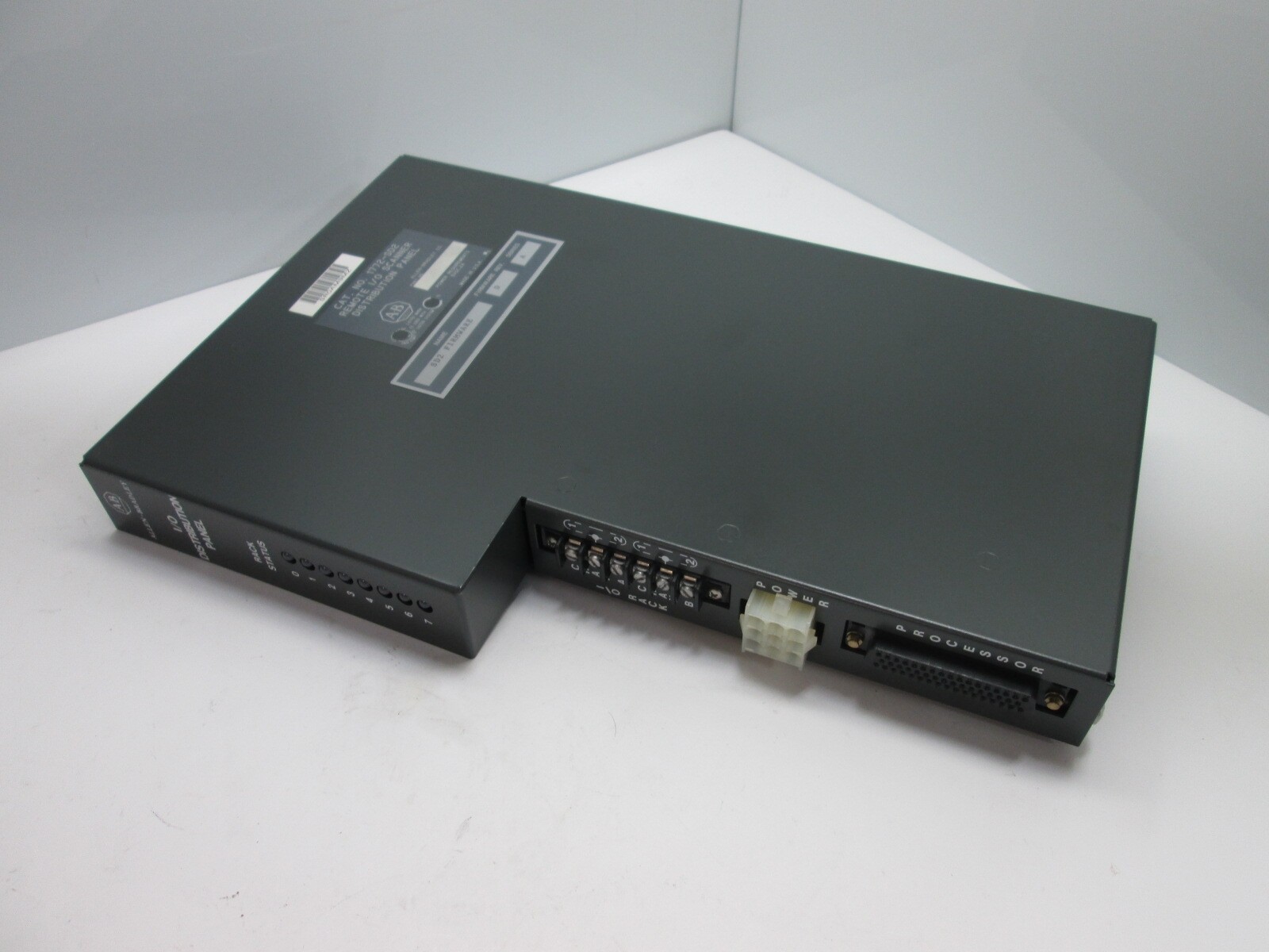 Allen Bradley 1772-SD2 Remote I/O Scanner Distribution Panel, Current: 2A Max