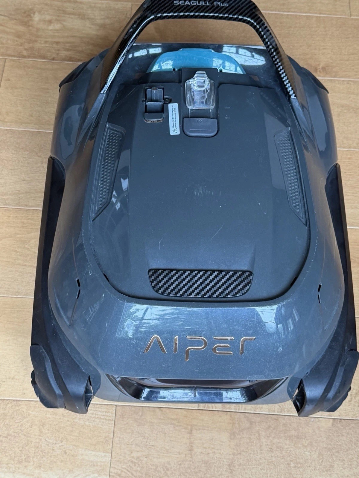 Aiper Seagull Plus Cordless Robotic Pool Cleaner- Needs a New Switch