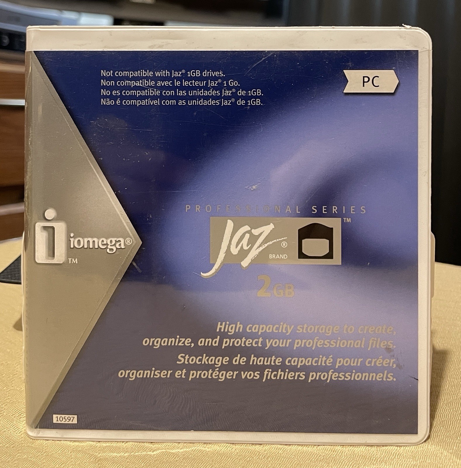 lomega Jaz disk 2GB NEW