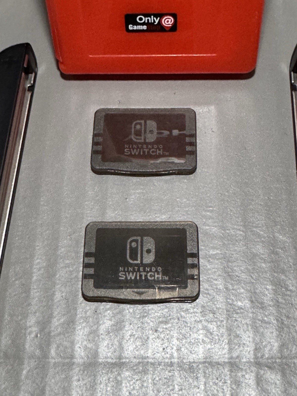 Nintendo Switch Accessory Lot - Joycon Straps And Game Cartridge Case
