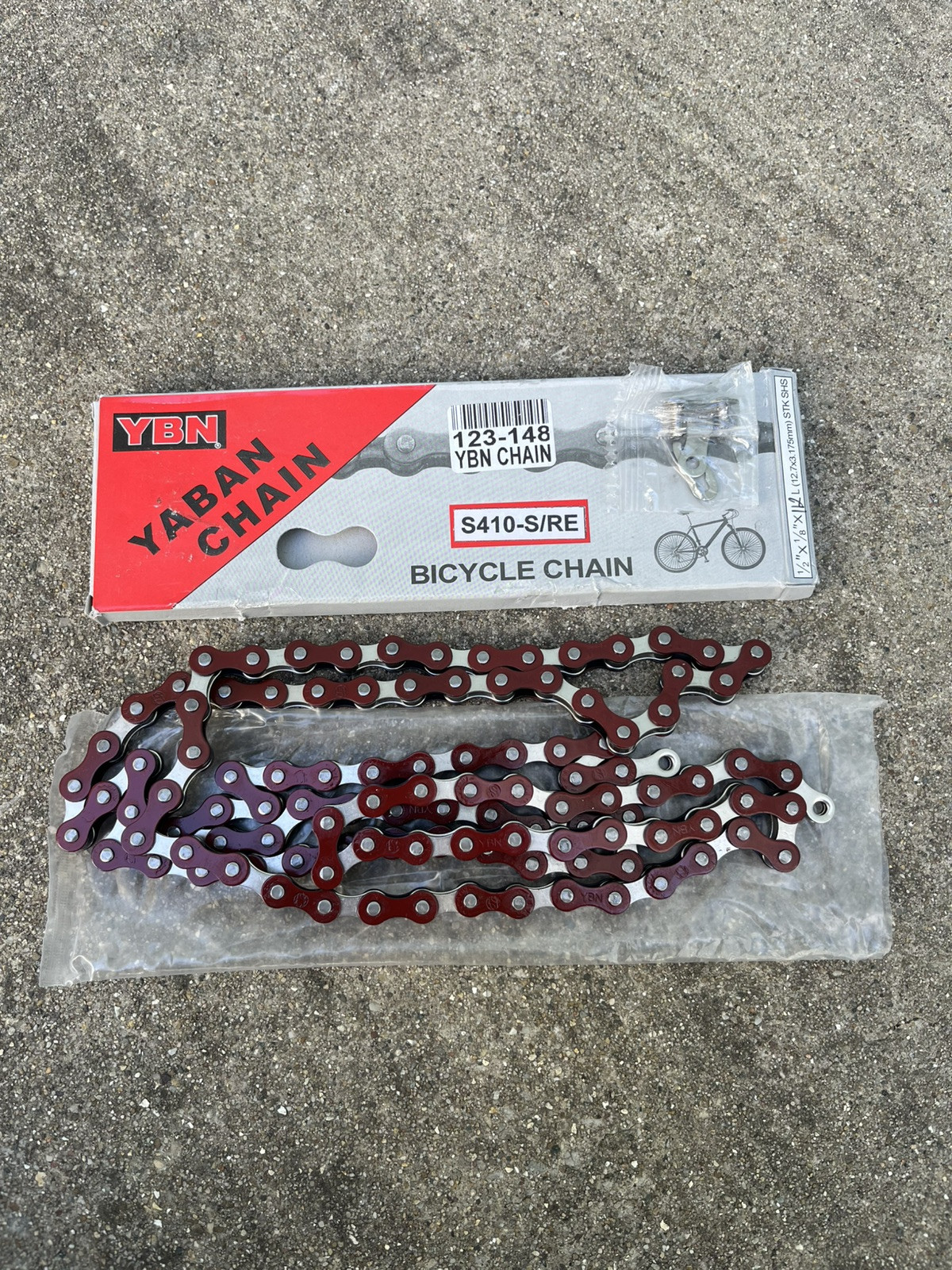 Yaban S410 BMX chain 1/2" X 1/8" 112L NICKEL inner / RED outer