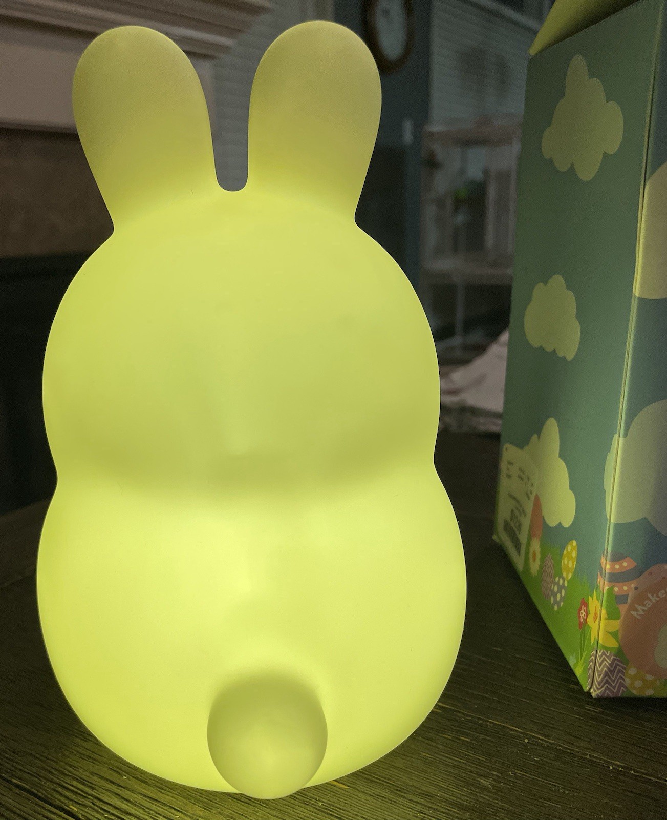 Eccolo White Bunny Ambient Light 7 In X 4 In