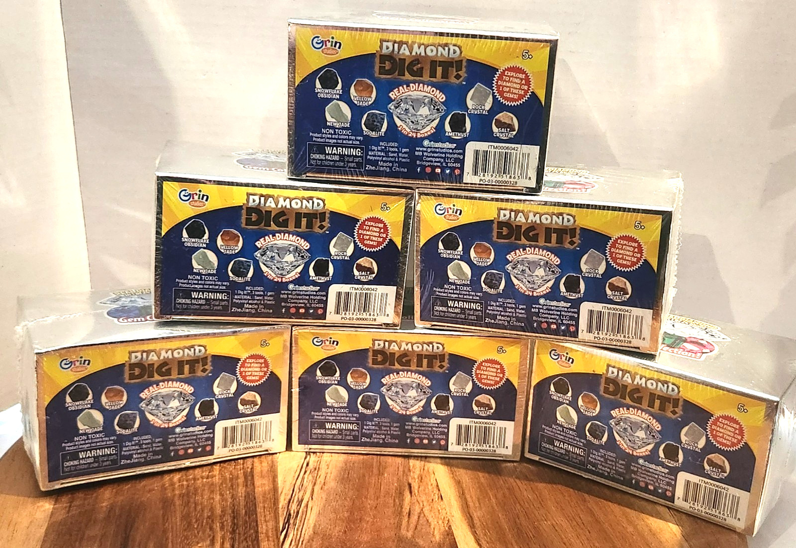 Set of 6 New Sealed Diamond Dig IT GEM Collection - Real Diamond 1 In 24 Boxes