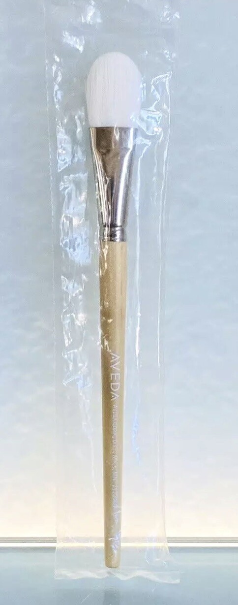 Aveda Makeup Brush **NEW**