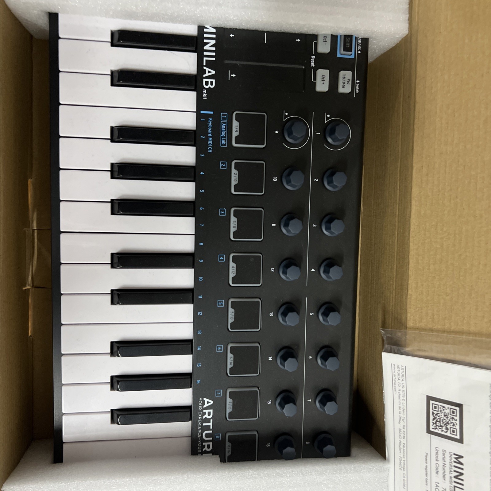 Arturia MiniLab Mkii Black Edition Universal Midi Controller - No Chords
