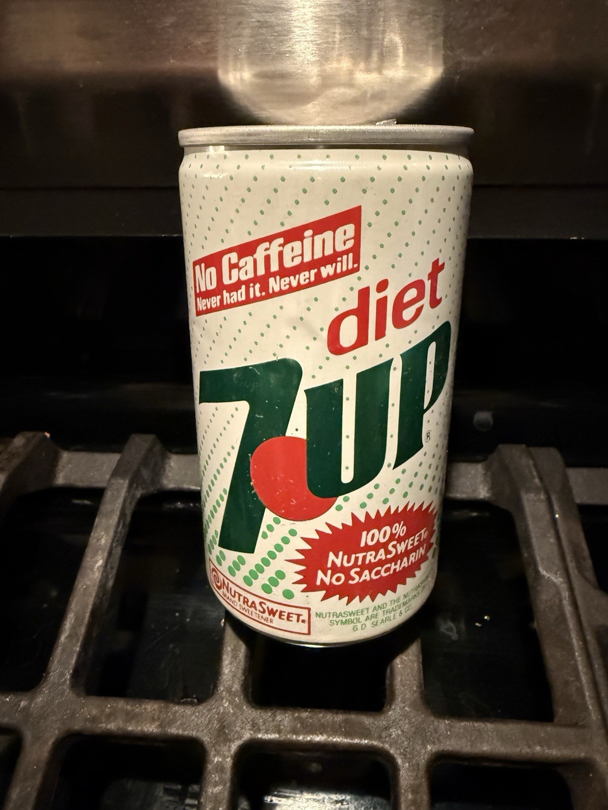 DIET 7UP  SODA  🥤   Can 🥤ELUSIVE 100% NUTRASWEET NO SACCHARIN