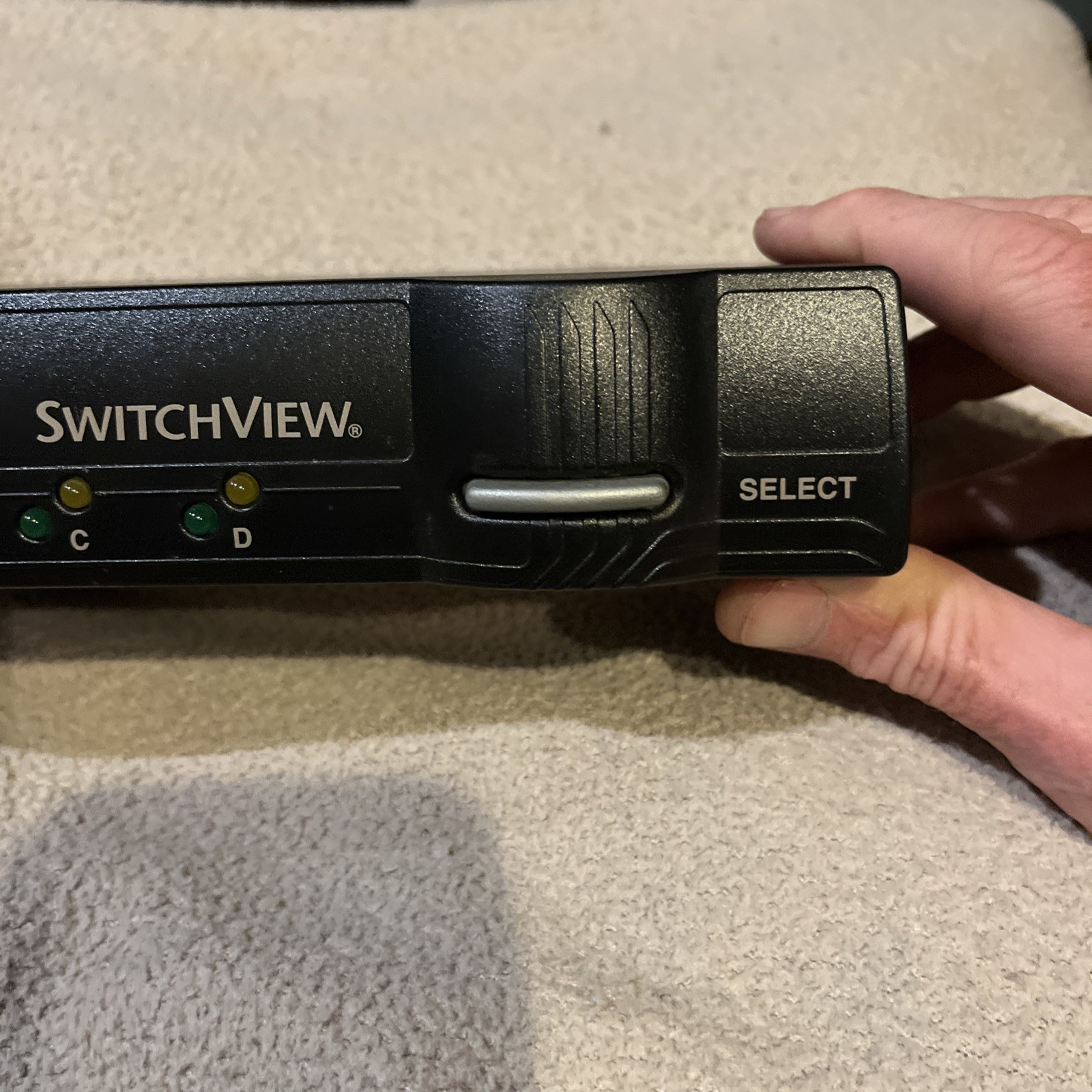Avocent SwitchView 4 Port Select 520-195-005