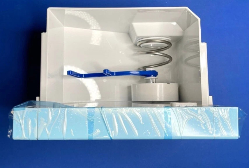 BRAND NEW GENUINE OEM SUB ZERO ICE BUCKET ASSEMBLY PART#7026612 FREE SHIPPING!