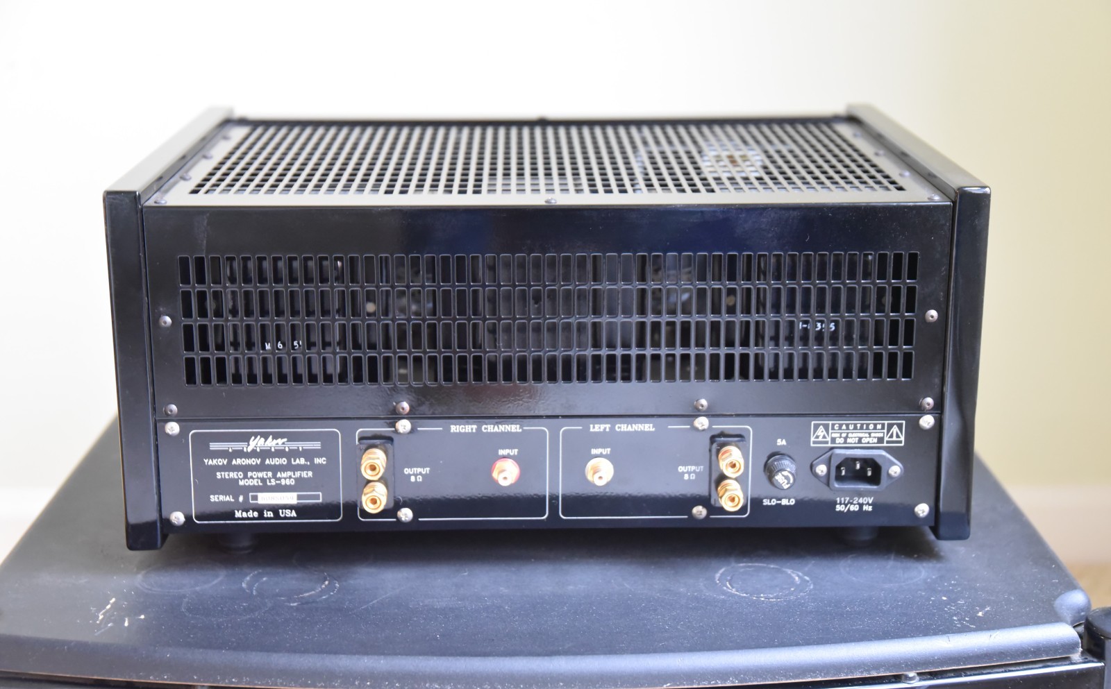 ARONOV LS-960 Stereo power amplifier