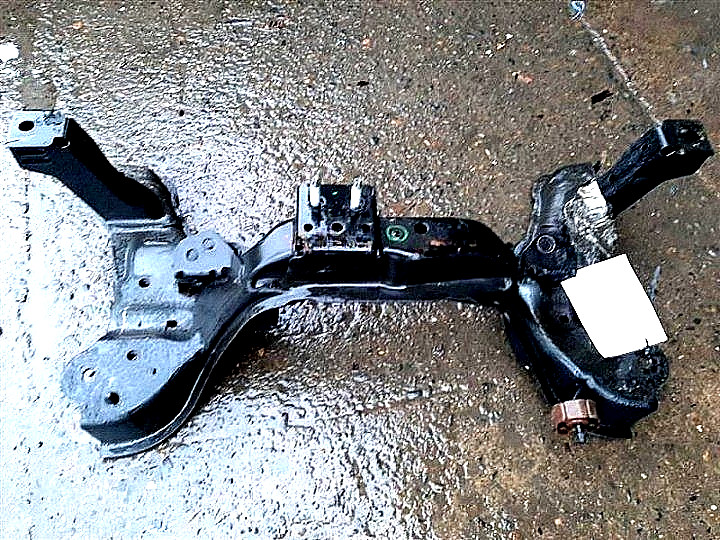 2004-07 Ford Escape Mariner Front Engine Cradle Crossmember Suspension Subframe