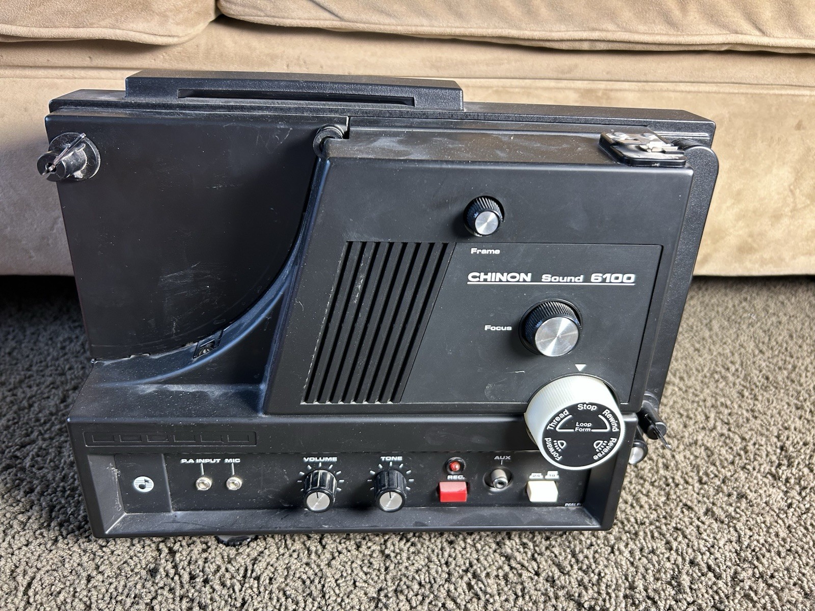 Vintage Chinon Sound 6100 8mm Movie Projector ~ No Power Cord / UNTESTED