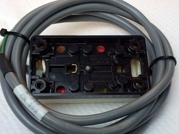 TEL Tokyo Electron 3-Pin Male Gas Box Duplex AC Outlet, Used