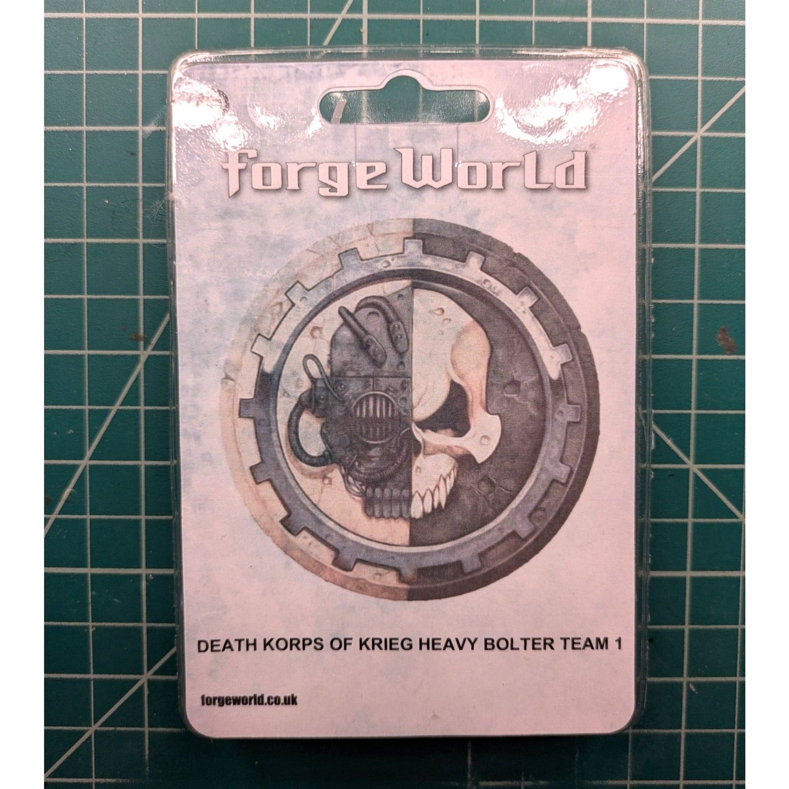NIB Death Korps of Krieg Heavy Bolter Team 1 (Discontinued and Rare)