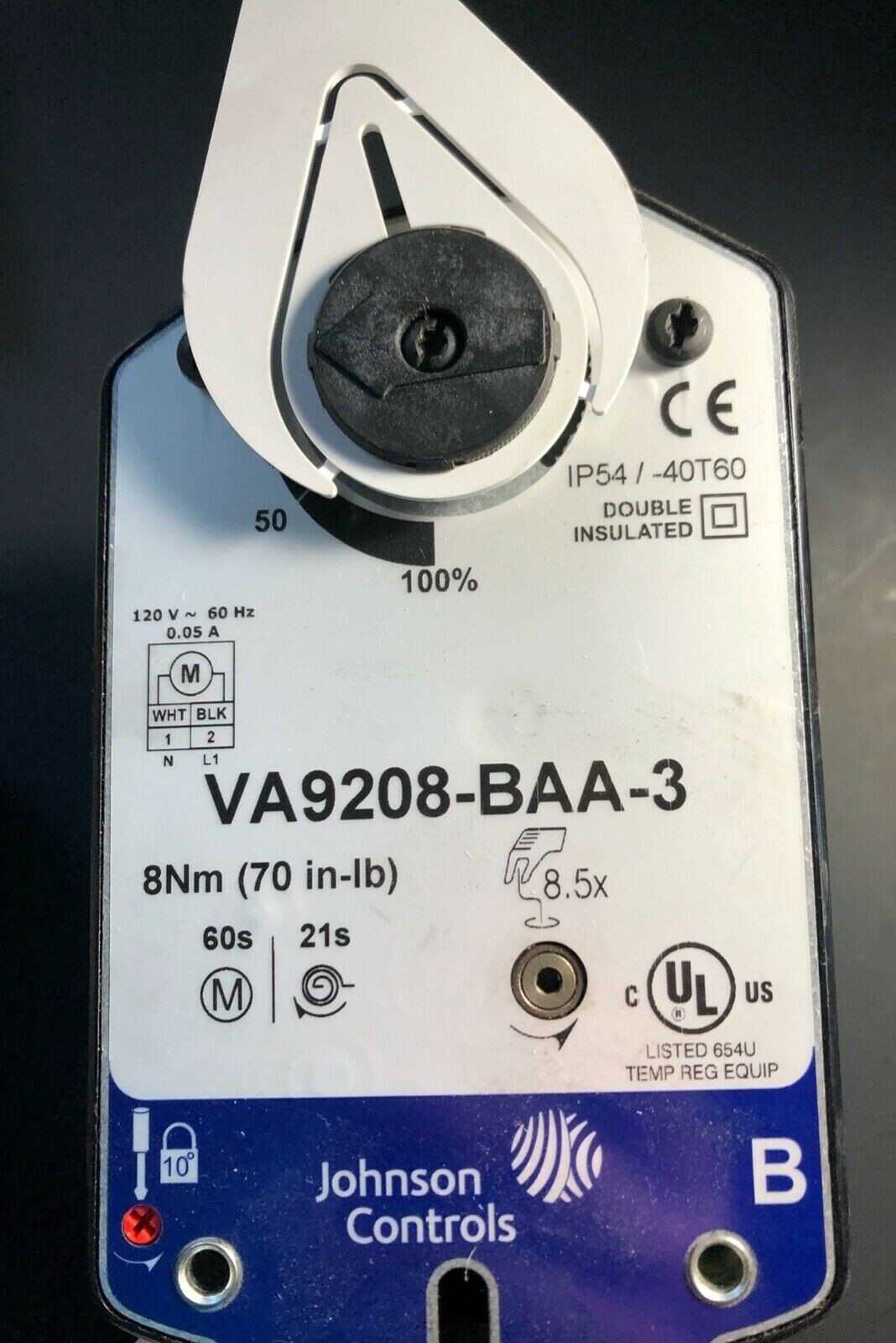 JOHNSON CONTROLS VA9208-BAA-3 Electric Actuator W/Brass Valve NEW