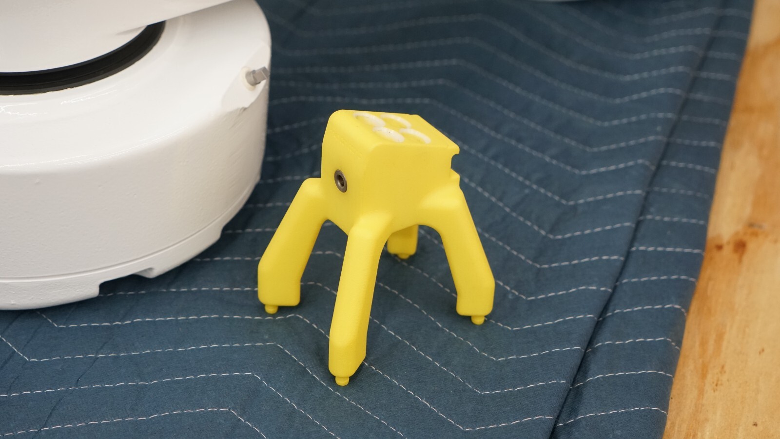 Staubli TP80 4-Axis SCARA Fast Picker Robot Arm, 200mm Stroke