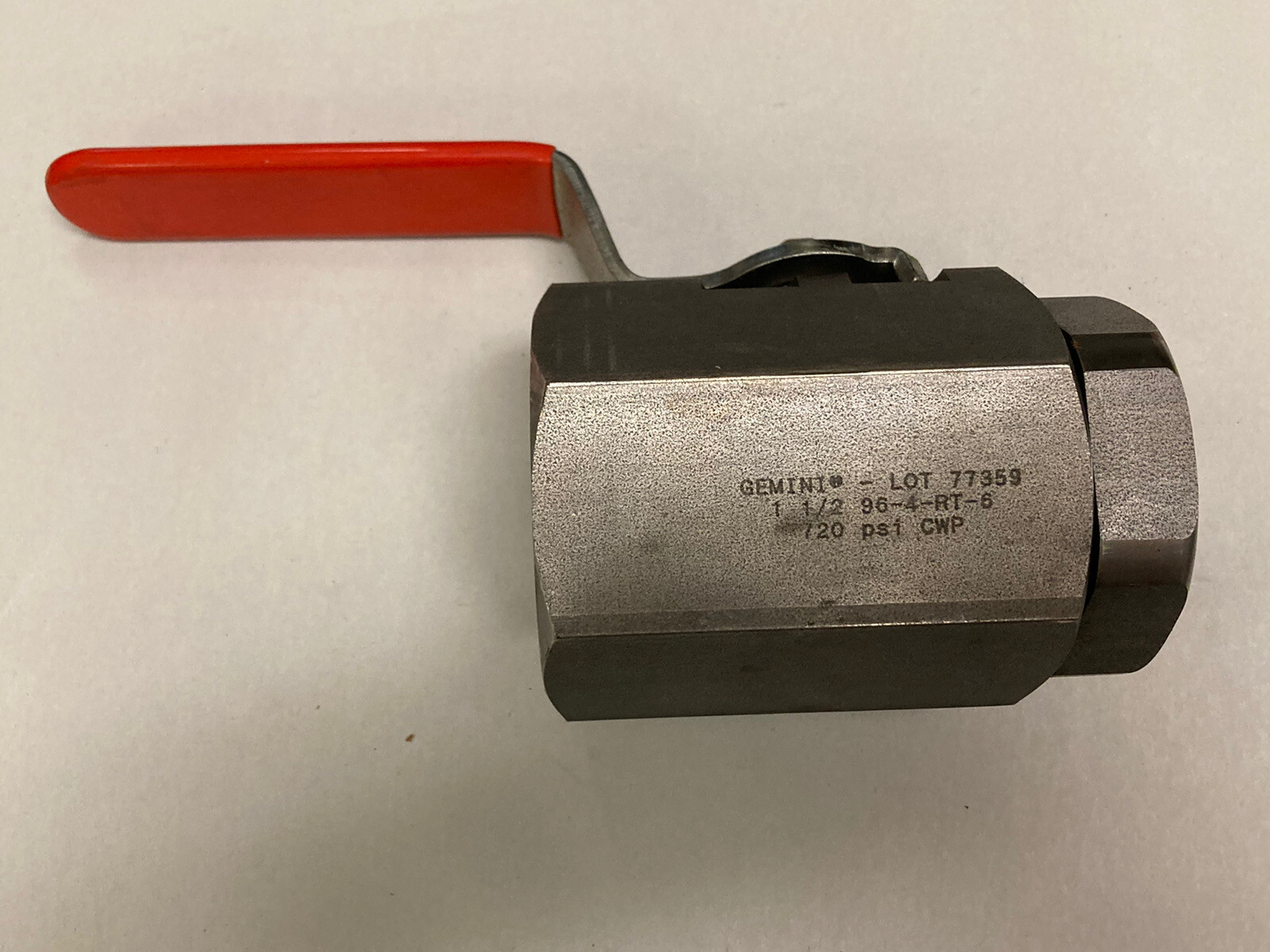 Gemini,36-4-RT-6,Drain Valve 1-1/2 Inch Full Port 120 PSI