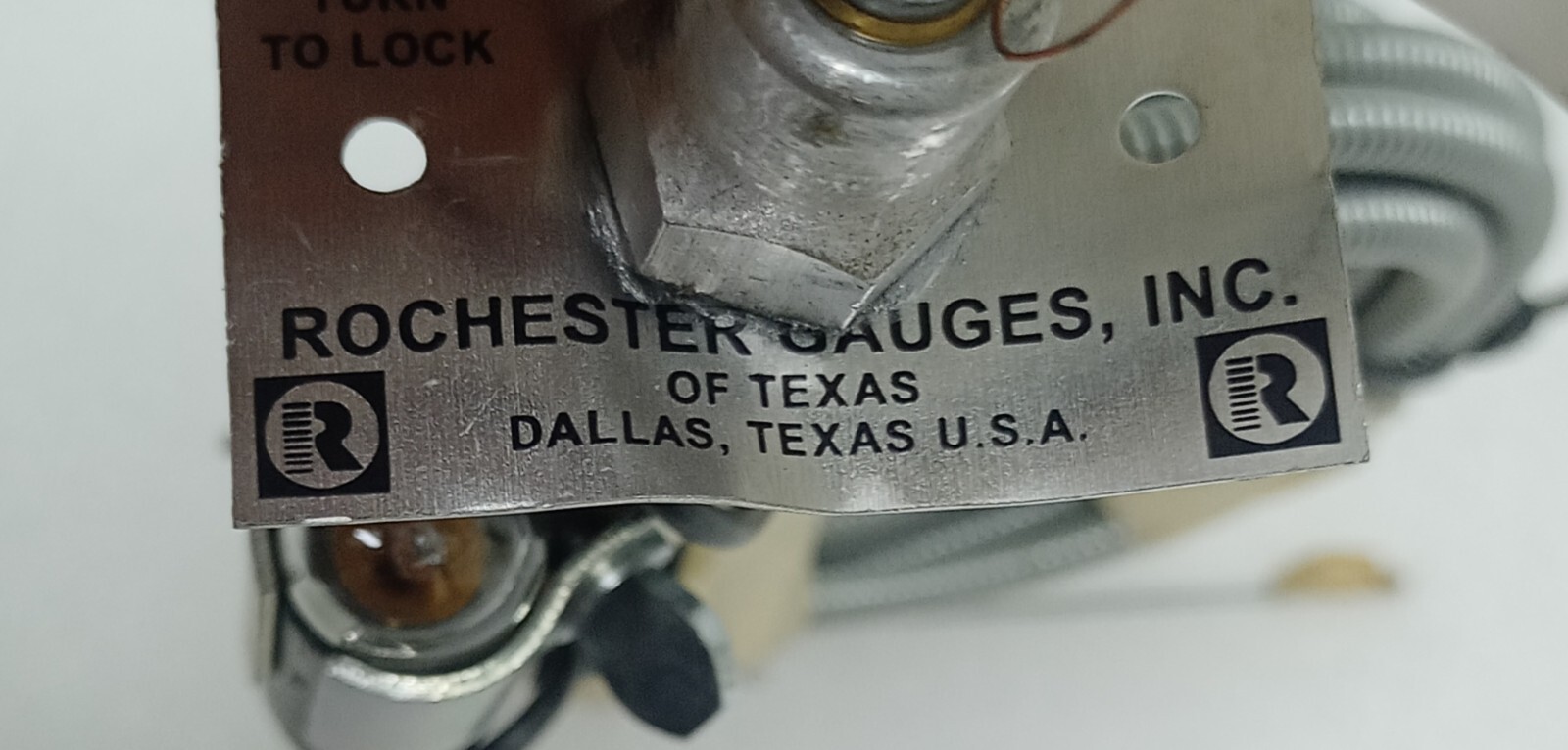 Rochester Gauges 2835 MAK-SAF Switch / Pull Cable / Caterpillar 9130404400