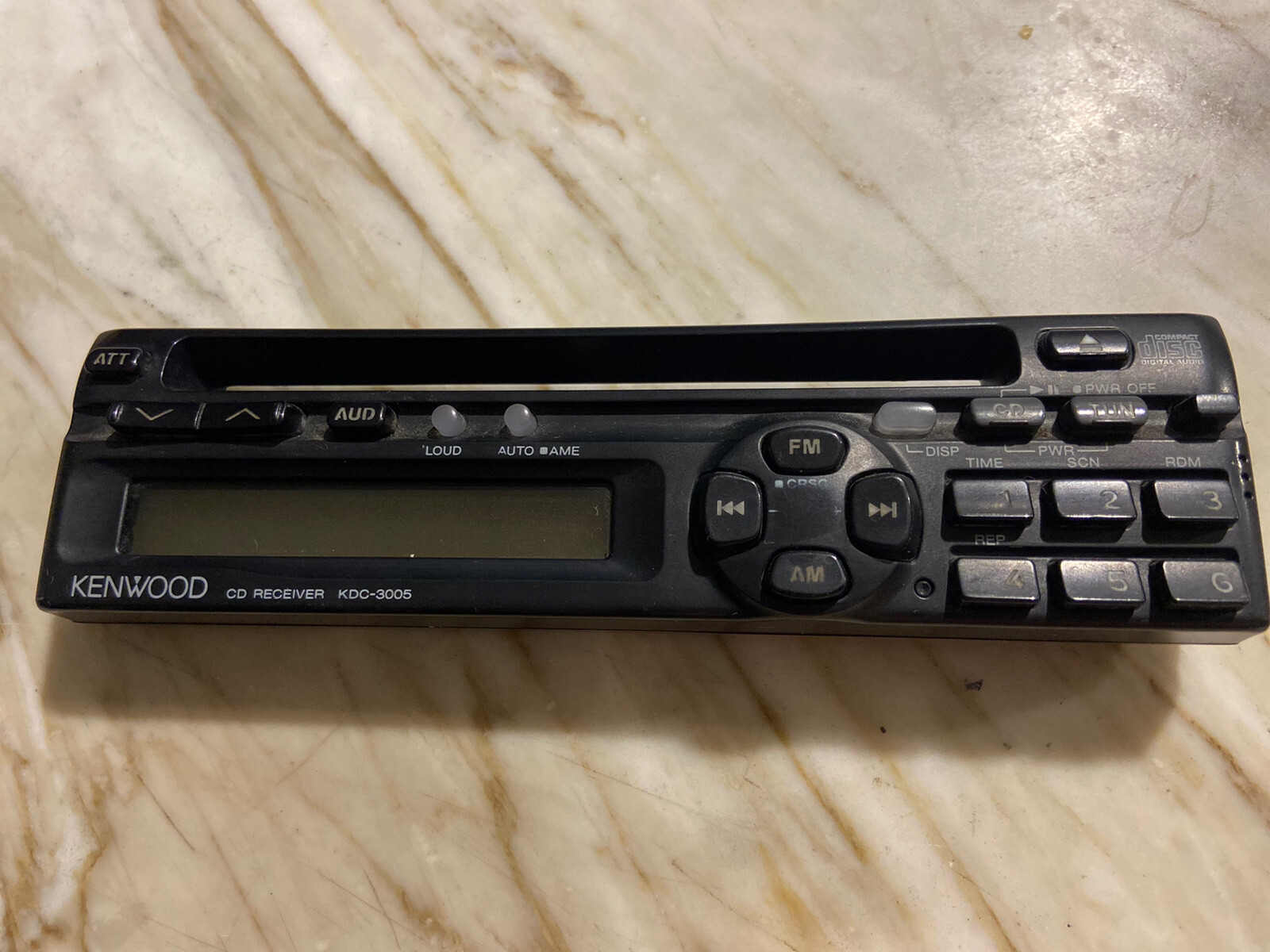 KENWOOD KDC-3005 CAR STEREO KENWOOD KDC-3005 FACEPLATE ONLY ONLY OEM🟠