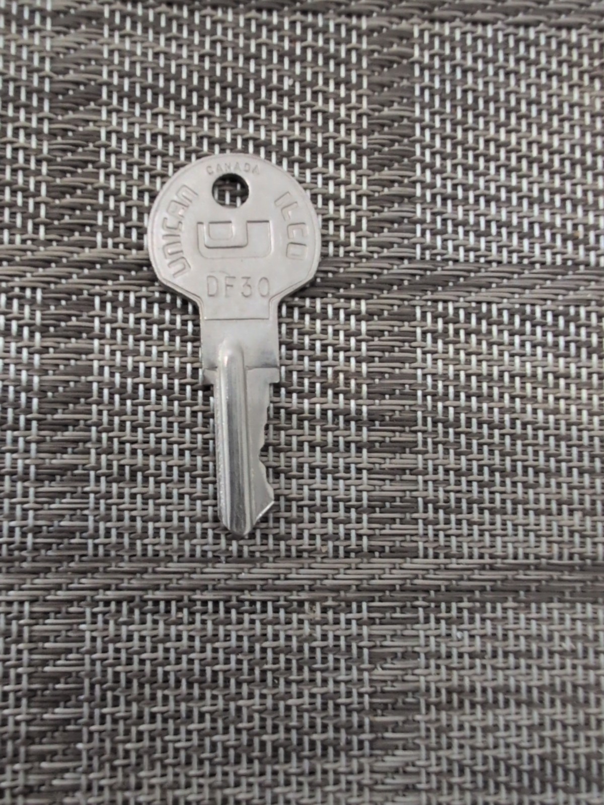 Ilco Unican Canada Key DF30
