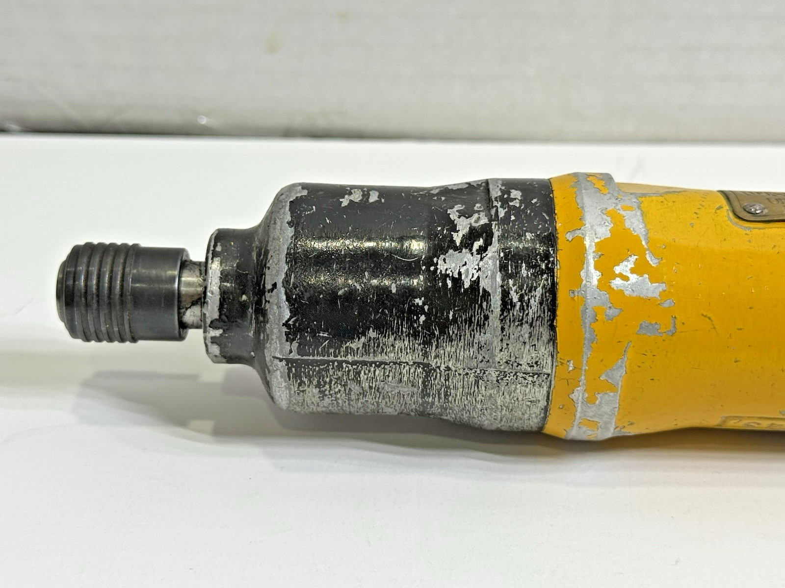 Vintage Uryu UX-500SD Hydraulic Inline Pulse Air Screwdriver No. 673243 UNTESTED