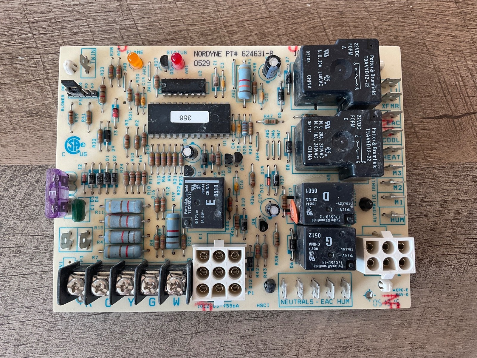 Furnace Control Circuit Board 1012-83-9556A 624631-B 1012-955A Nordyne