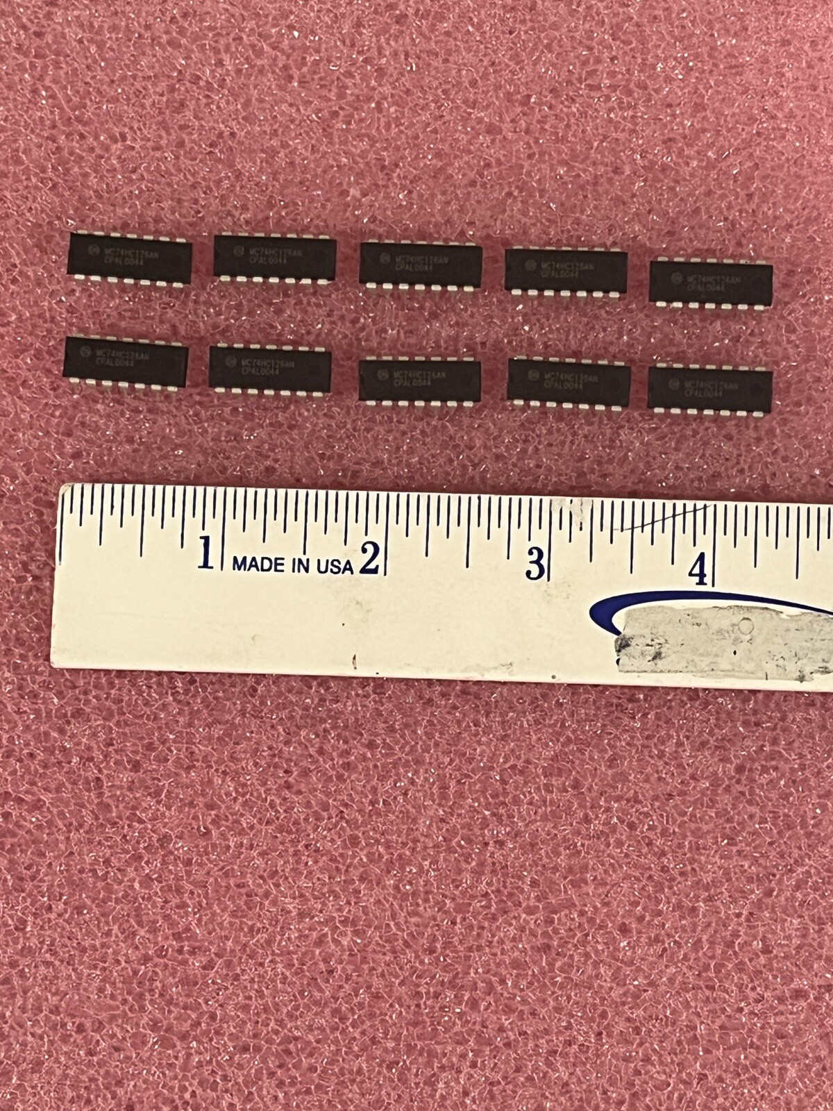 MC74HC126AN IC DRIVER BUFFER 4 BIT 14 PIN DIP MOTOROLA (LOT OF 10)