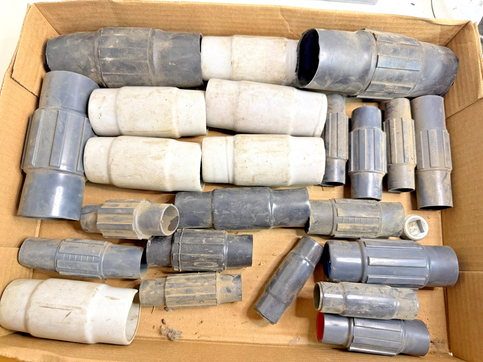 Mixed Lot x 24 OCAL PVC COATED COUPLING  Mixed Brands and sizes