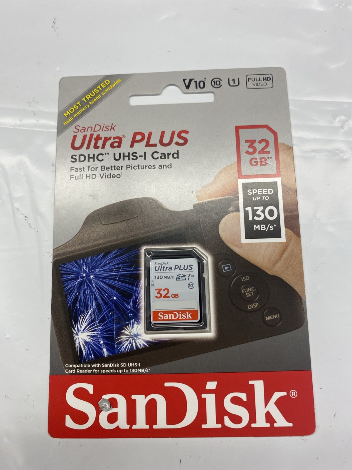SanDisk 32 GB Ultra Plus SDHC UHS-1 Memory Card Speed up to 130 MB/s
