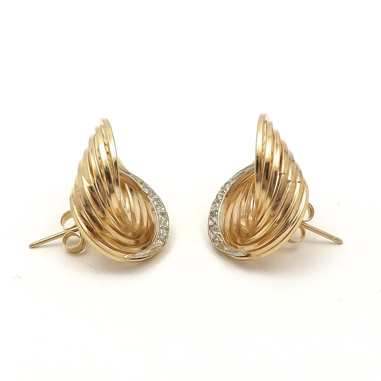 Solid 14k Gold Natural Diamond Twisted Circle Infinity Stud Earrings Setting