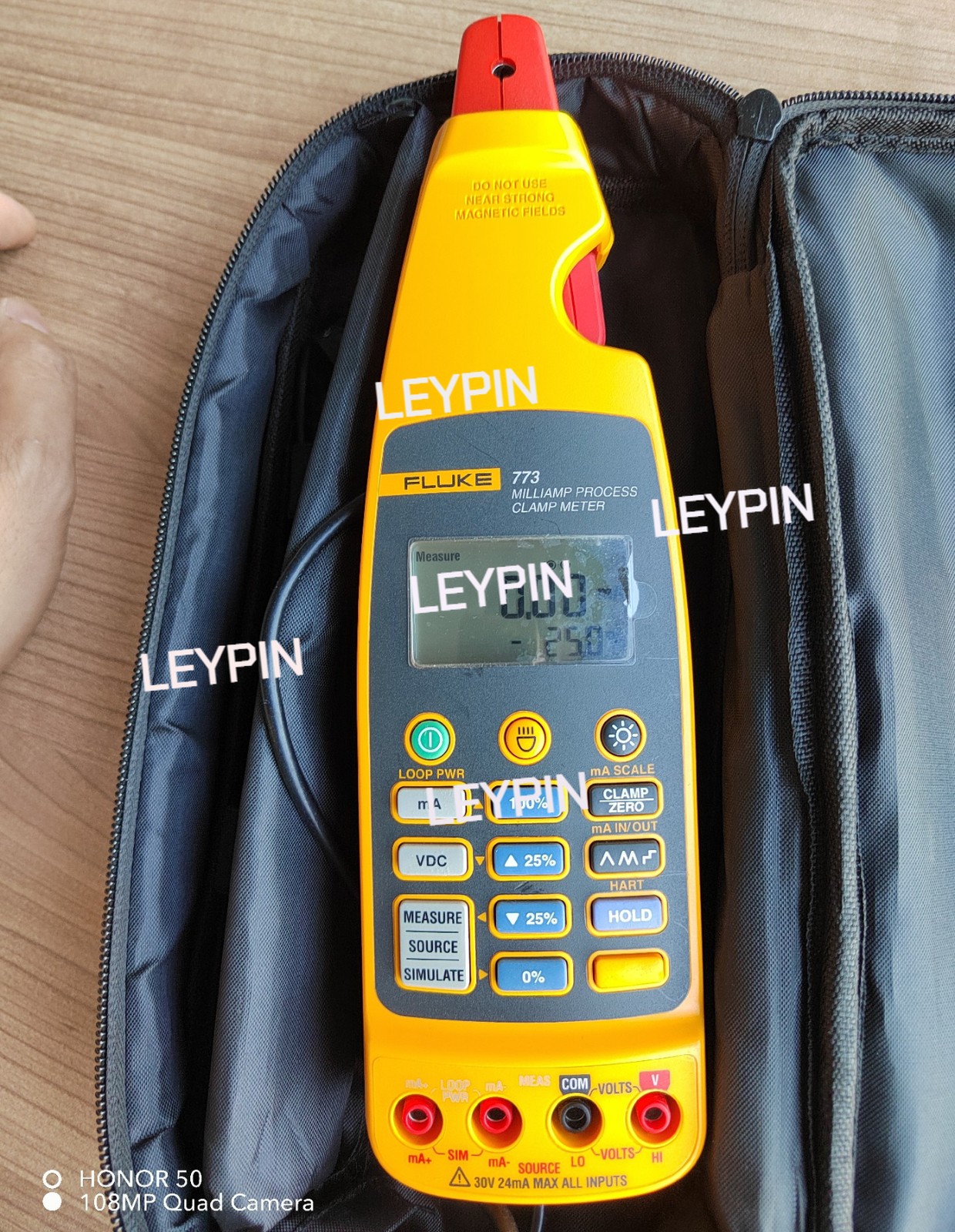Fluke 773 Milliamp Process Clamp Meter 4 to 20 mA Signals Provide Loop Power #L