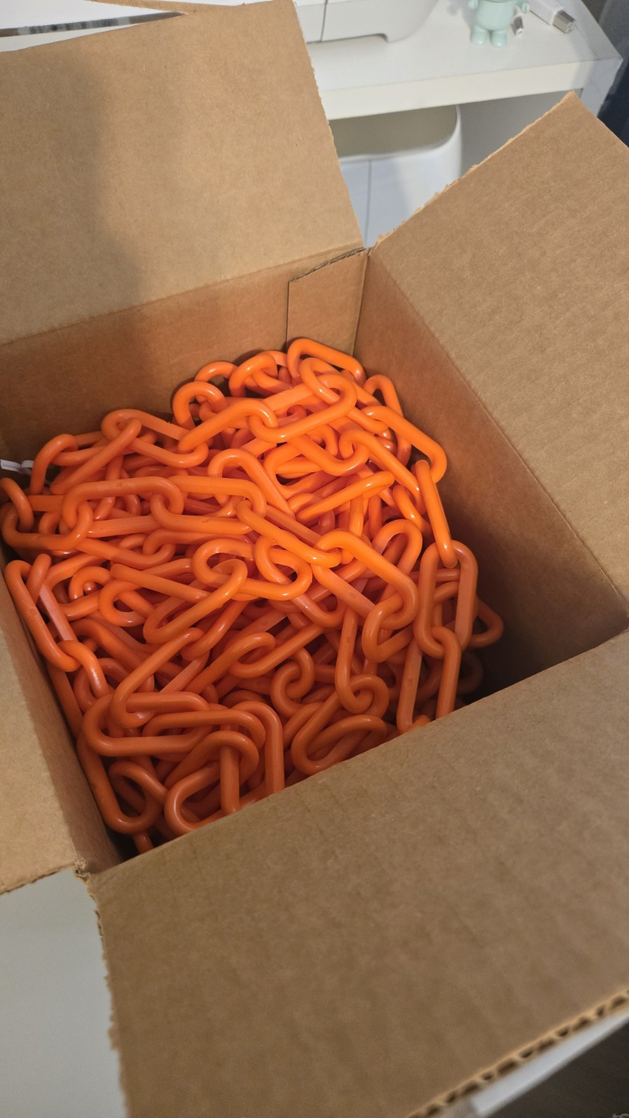 100ft Orange Plastic Chain