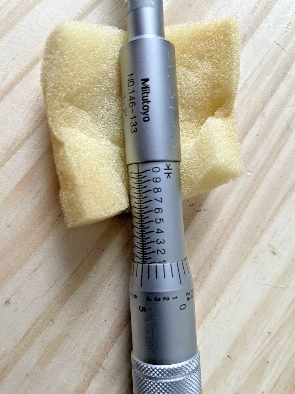 Mitutoyo 146-133 Groove Micrometer 0-2”