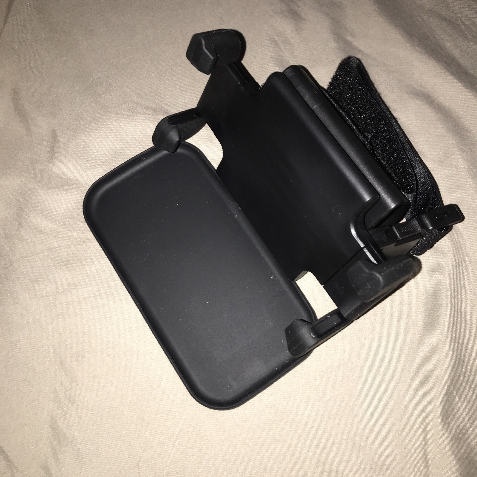Headrest Phone Holder Tablet Car Mount, Adjustable 360° Rotating Black