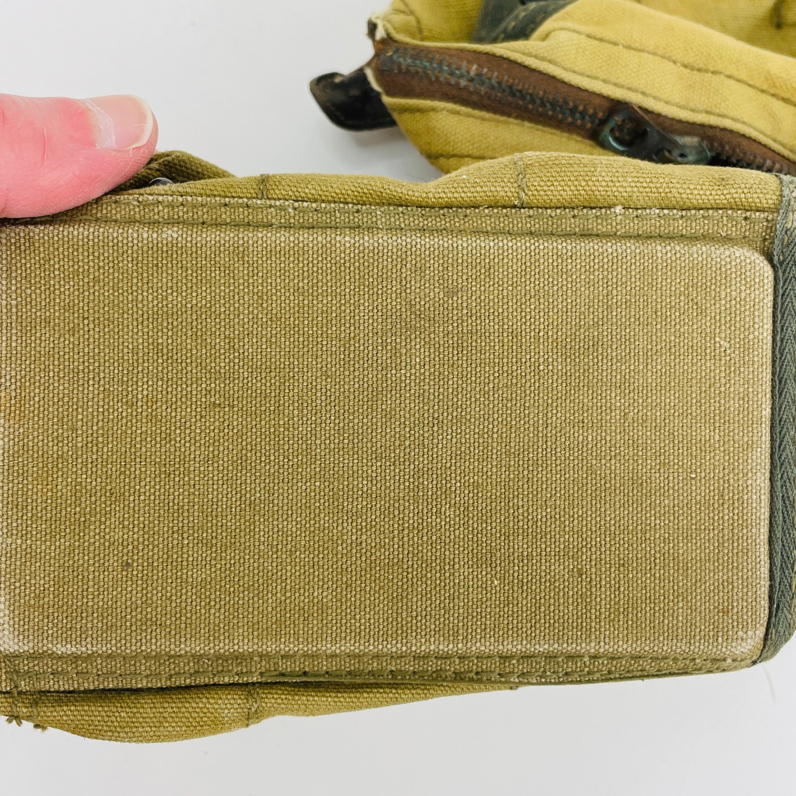 2 US Military Type A-5 Flare Pouches
