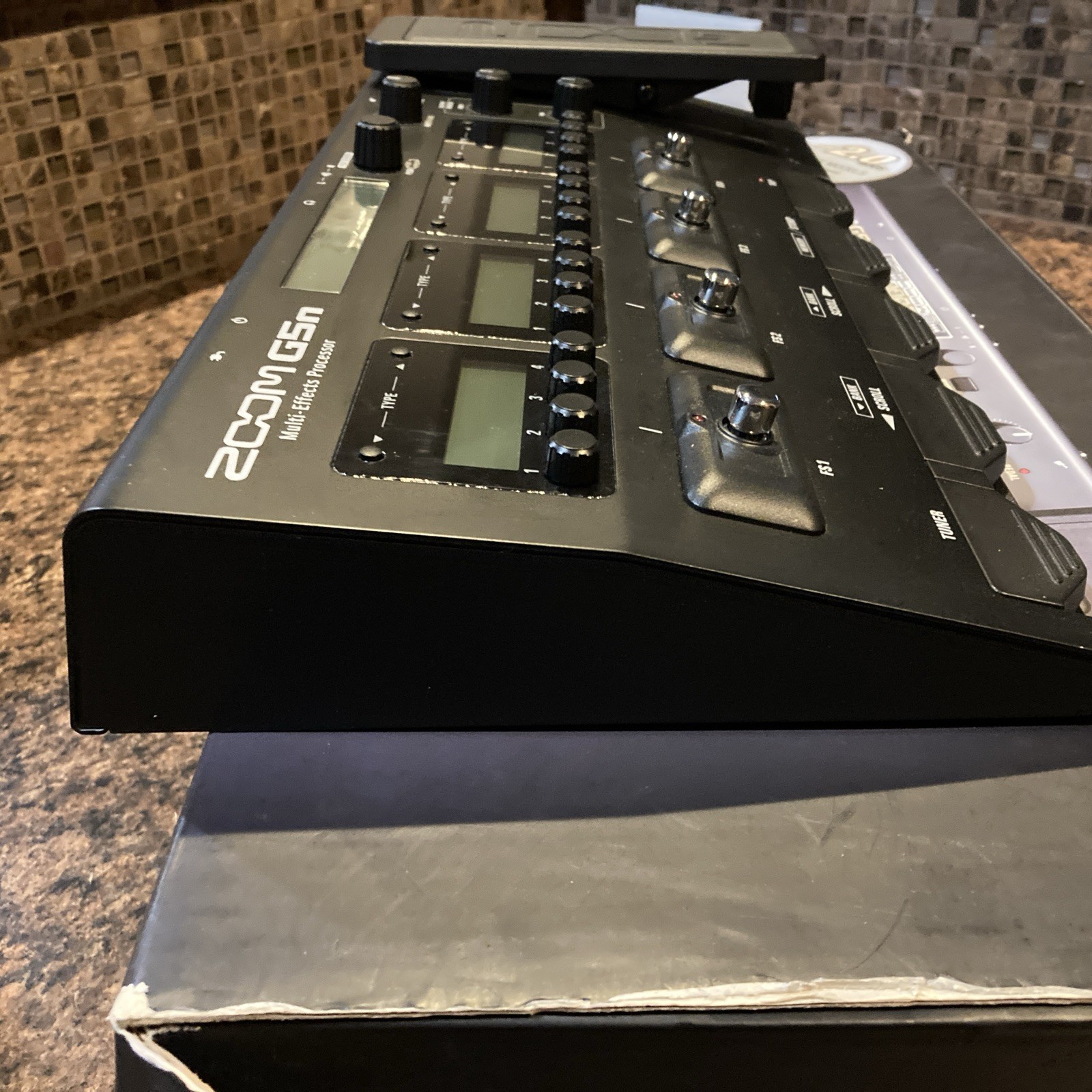 Zoom G5n Multi Effects Processor Effect Guitar FX Pedal EXCELLENT