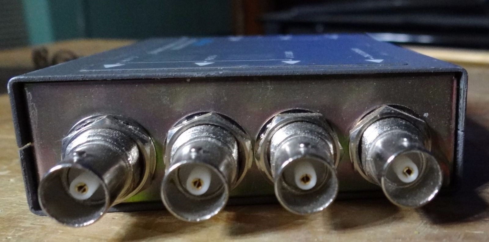 AJA VIDEO MODEL DC10E SERIAL DIGITAL TO ANALOG COMPONENT /COMPOSITE