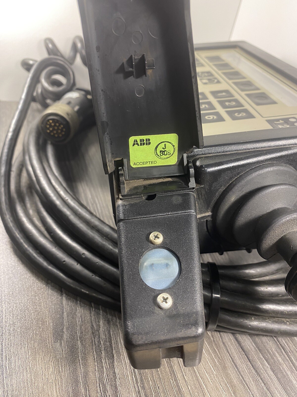 ABB YB560100-EA YB560100EA Teach Pendant S3 Operator - USA