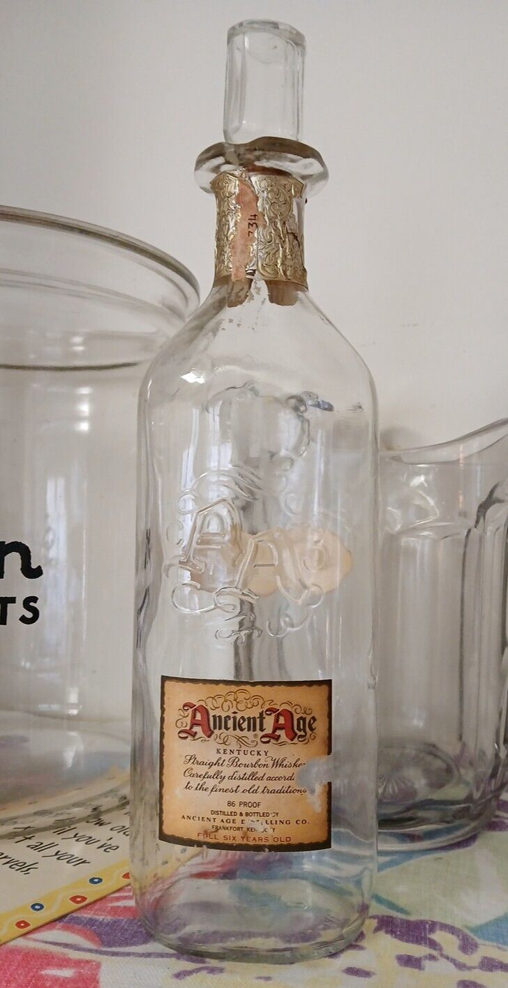 Ancient Age Empty Distilling Co DECANTER & LID Embossed w/ AA 4/5 Qt 12.5"H