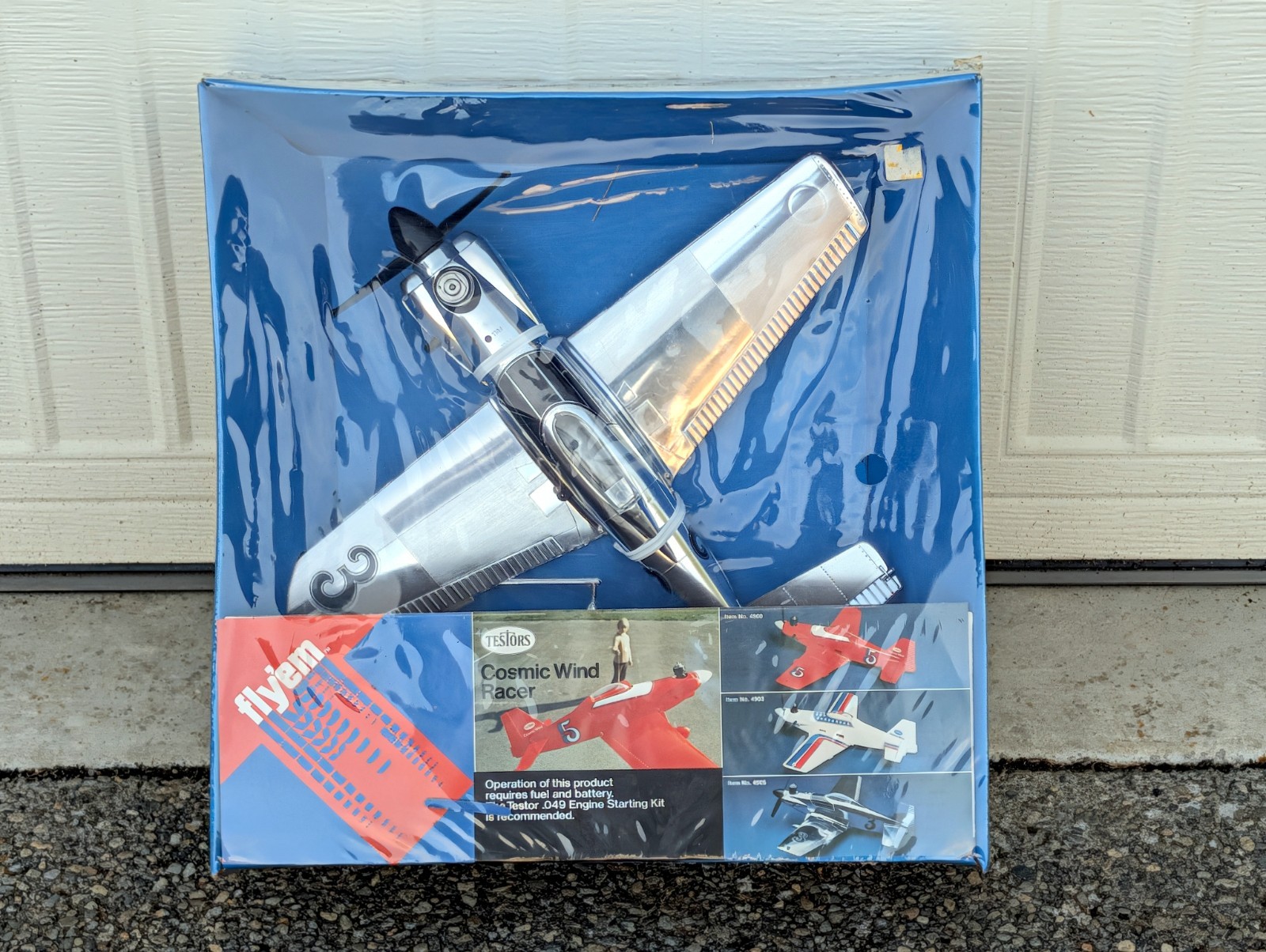 Testors Chrome Cosmic Wind control line racer with .049 engine / New