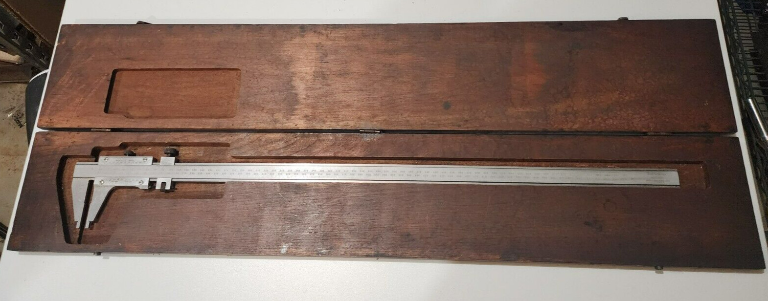 Starrett No. 123M Vernier Caliper w/ Case 650MM Measurment Size