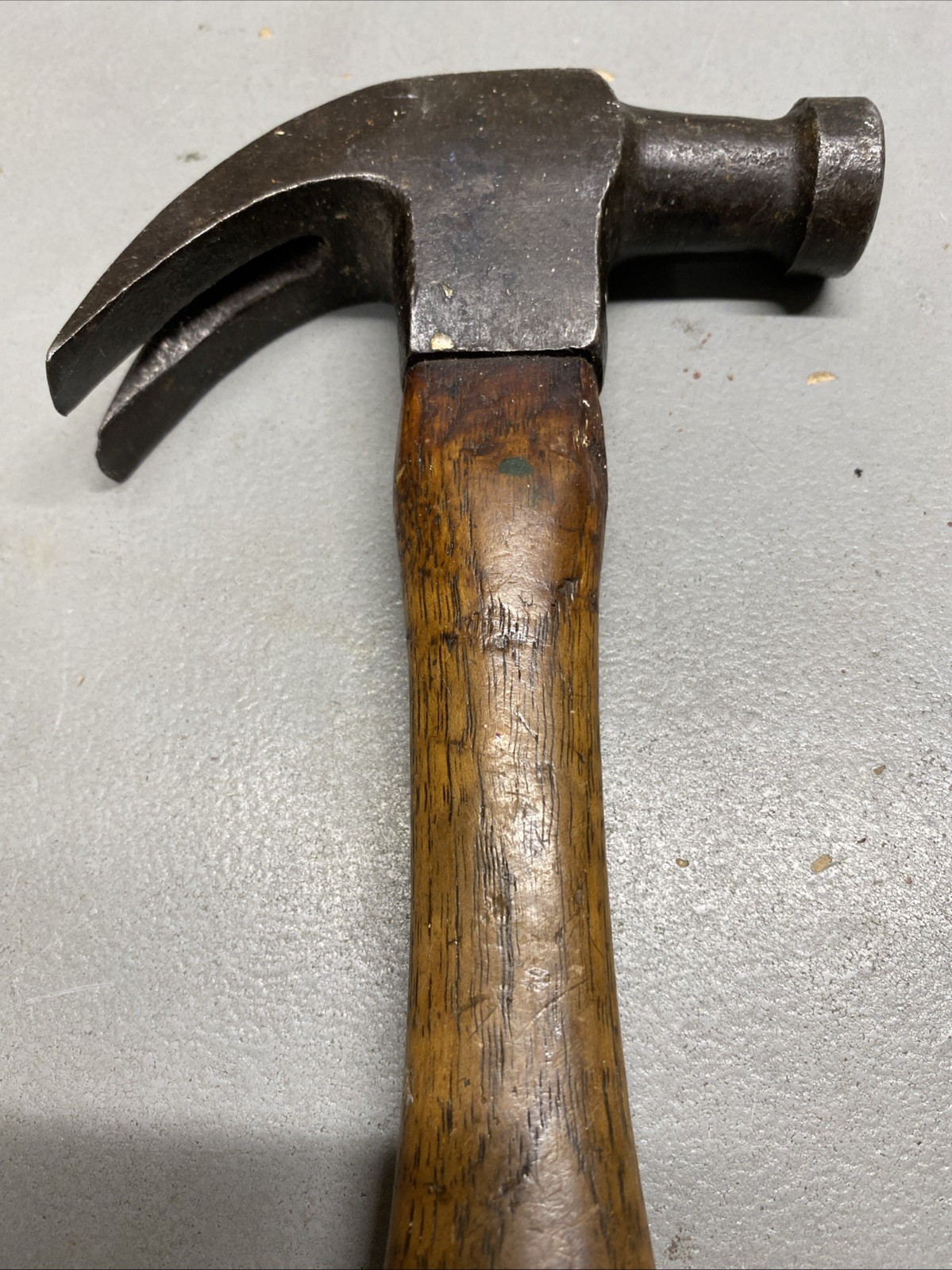 Vintage Plumb Victory 16oz Curved Claw Hammer Wood Handle