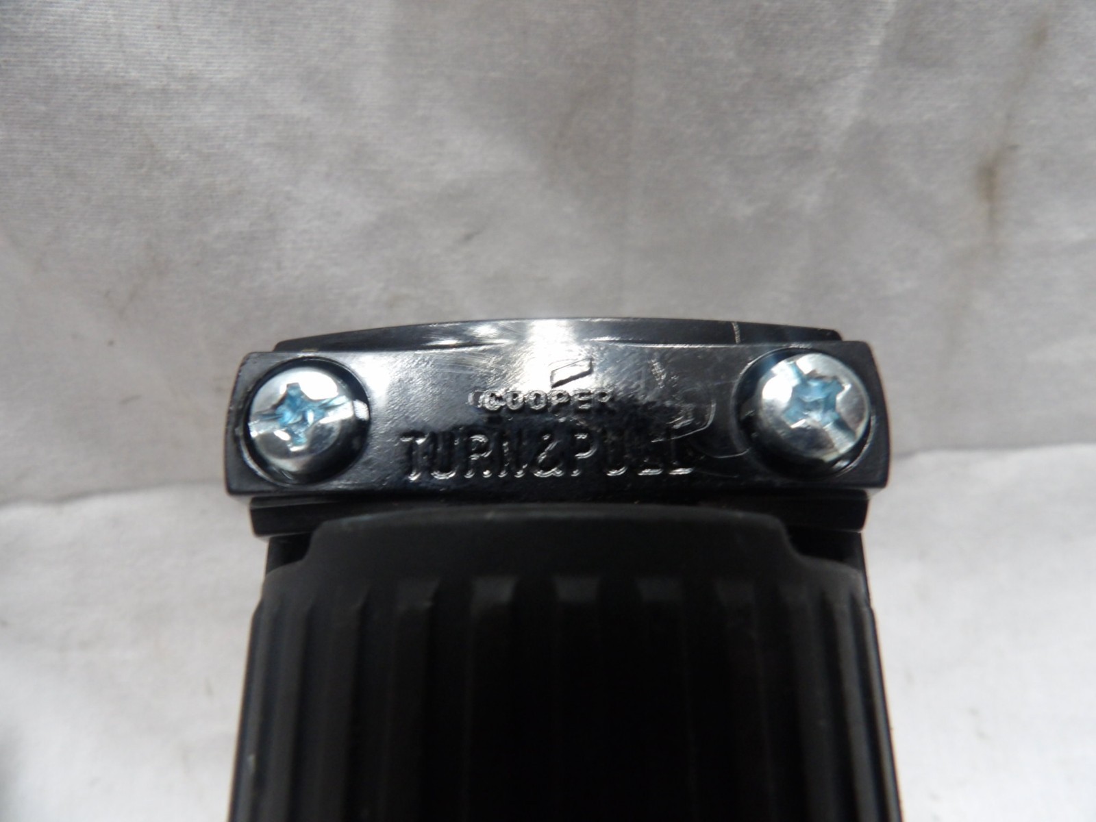 Cooper L5-30 30A-125V Turn & Pull
