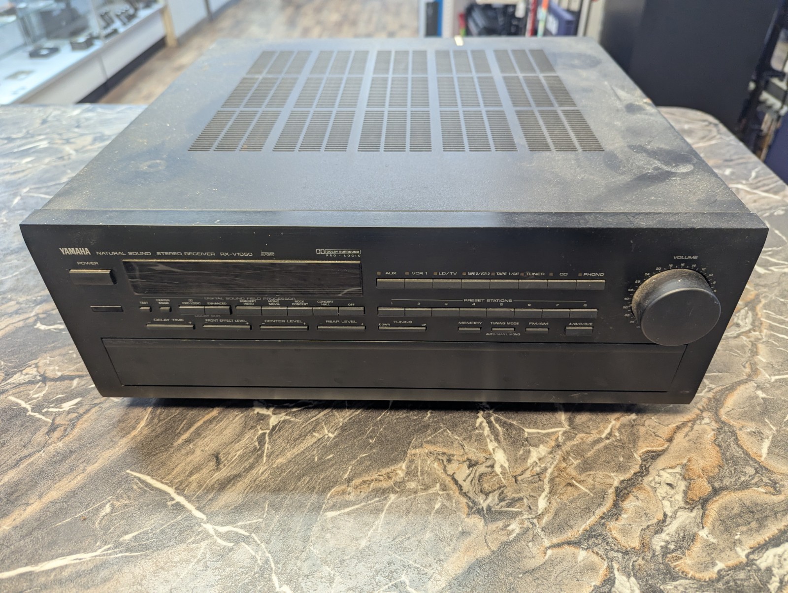 Yamaha RX-V1050  Watt 60HZ Receiver 5 channel  110 watts x 2 Parts Or Repair