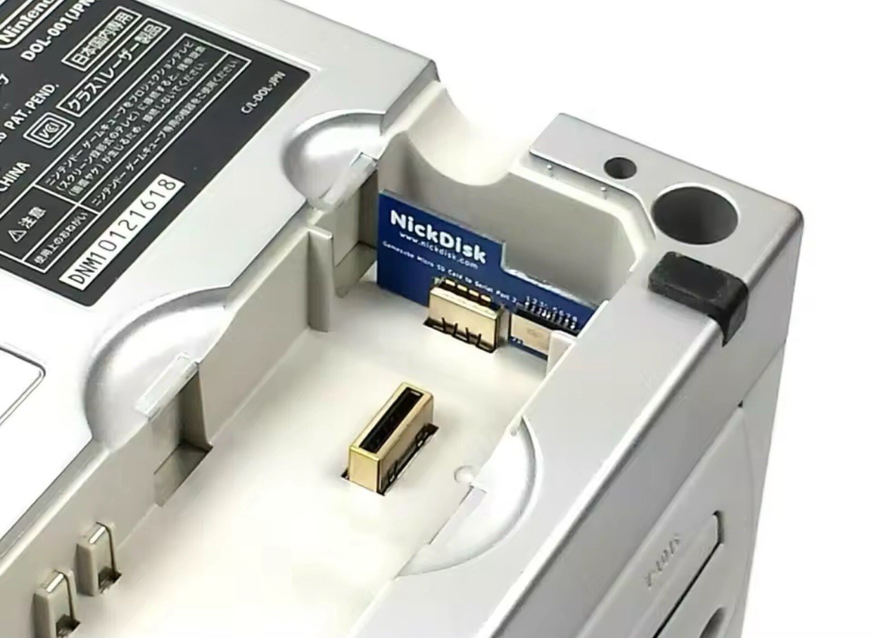 SD2SP2 microSD Card Adapter for GameCube Serial Port 2