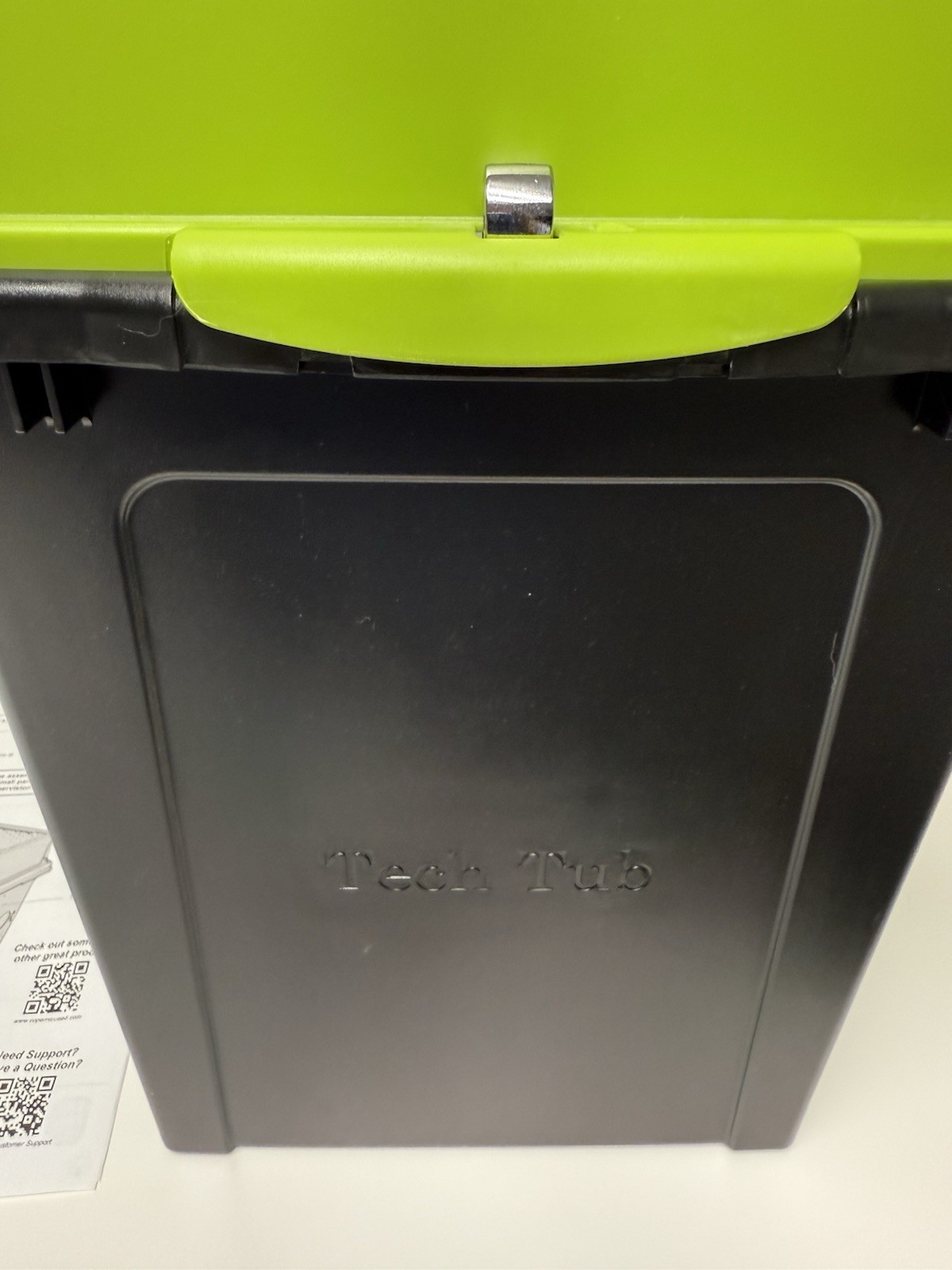 Copernicus Tech Tub, Lockable Device Storage Green Black