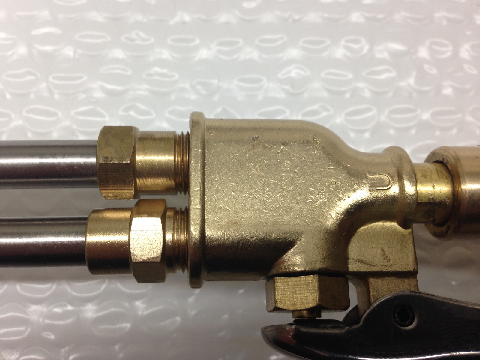 VICTOR TYPE 100FC CUTTING TORCH HANDLE WITH CUTTING ATTACHMENT-US Supplier!!!