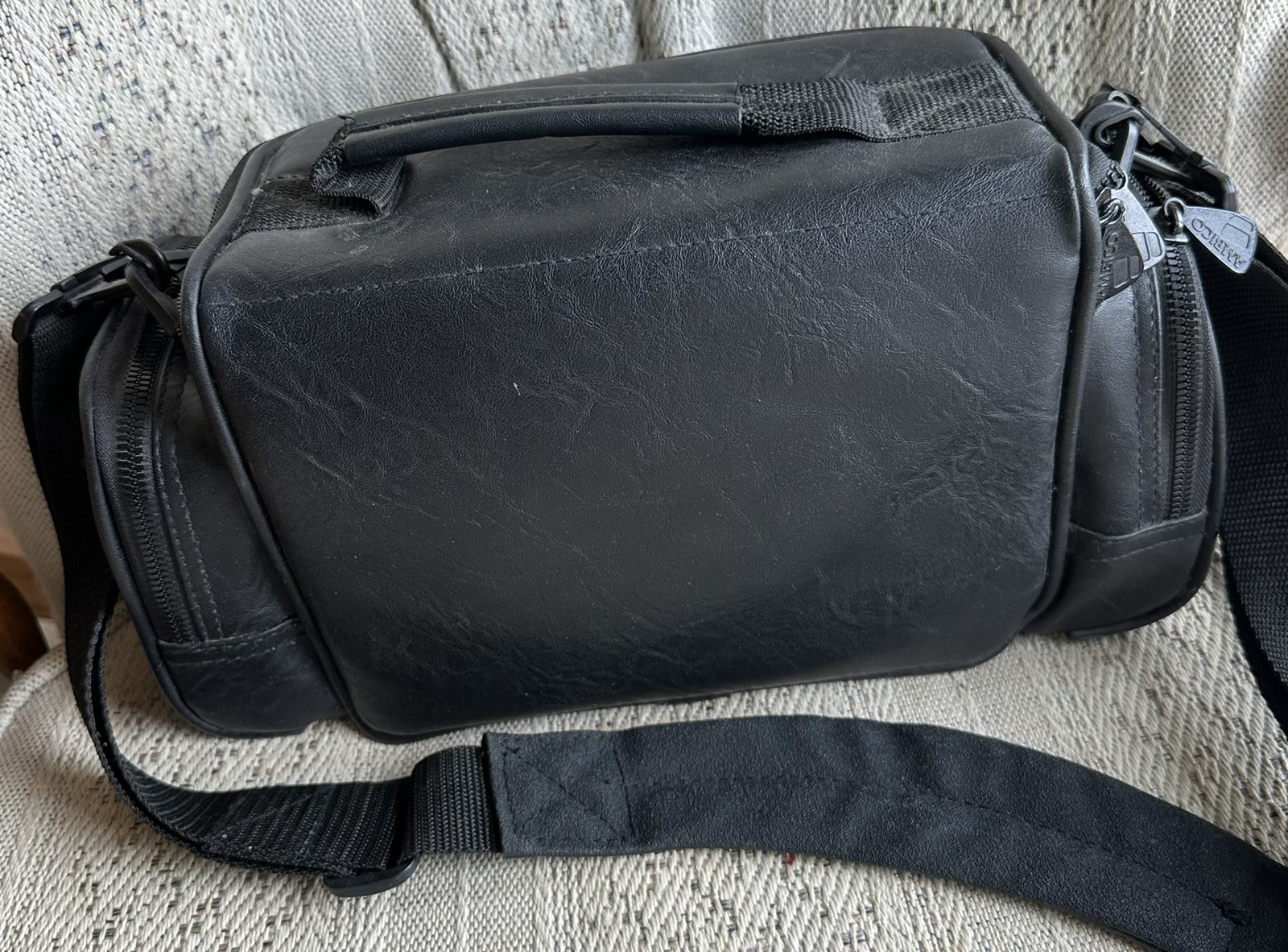 VTG Ambico Black Shoulder Strap Camera Bag Case Padded Multiple Compartments
